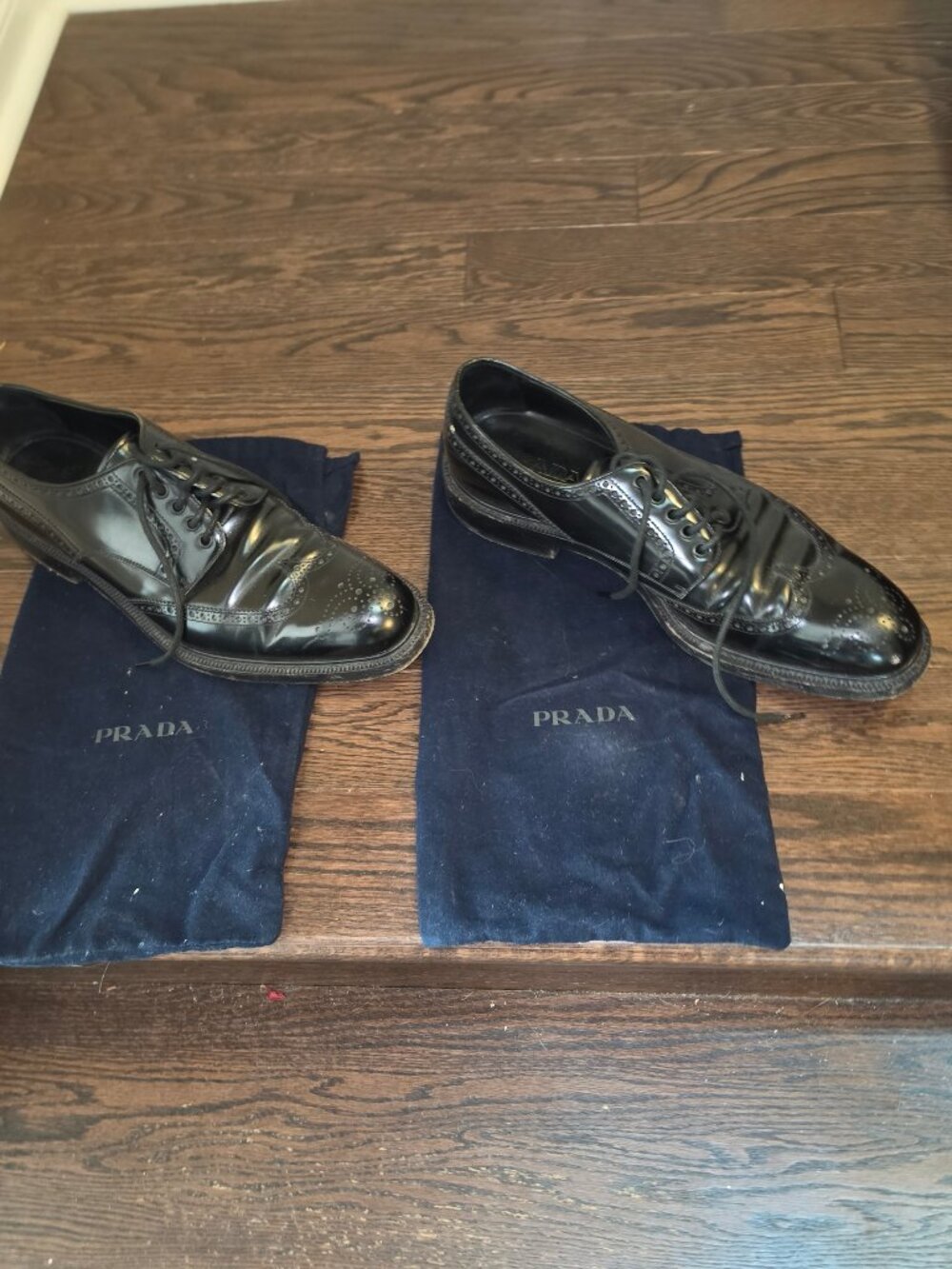Shoes - Picture 2 of 4